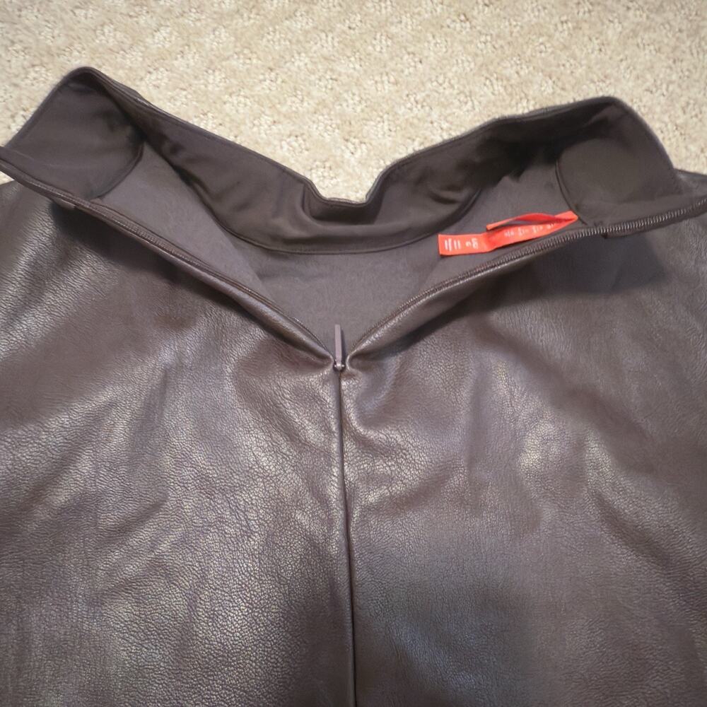 NEW Spanx | Faux Leather Bodysuit, size L Mock Neck Chocolate Brown - Picture 10 of 16